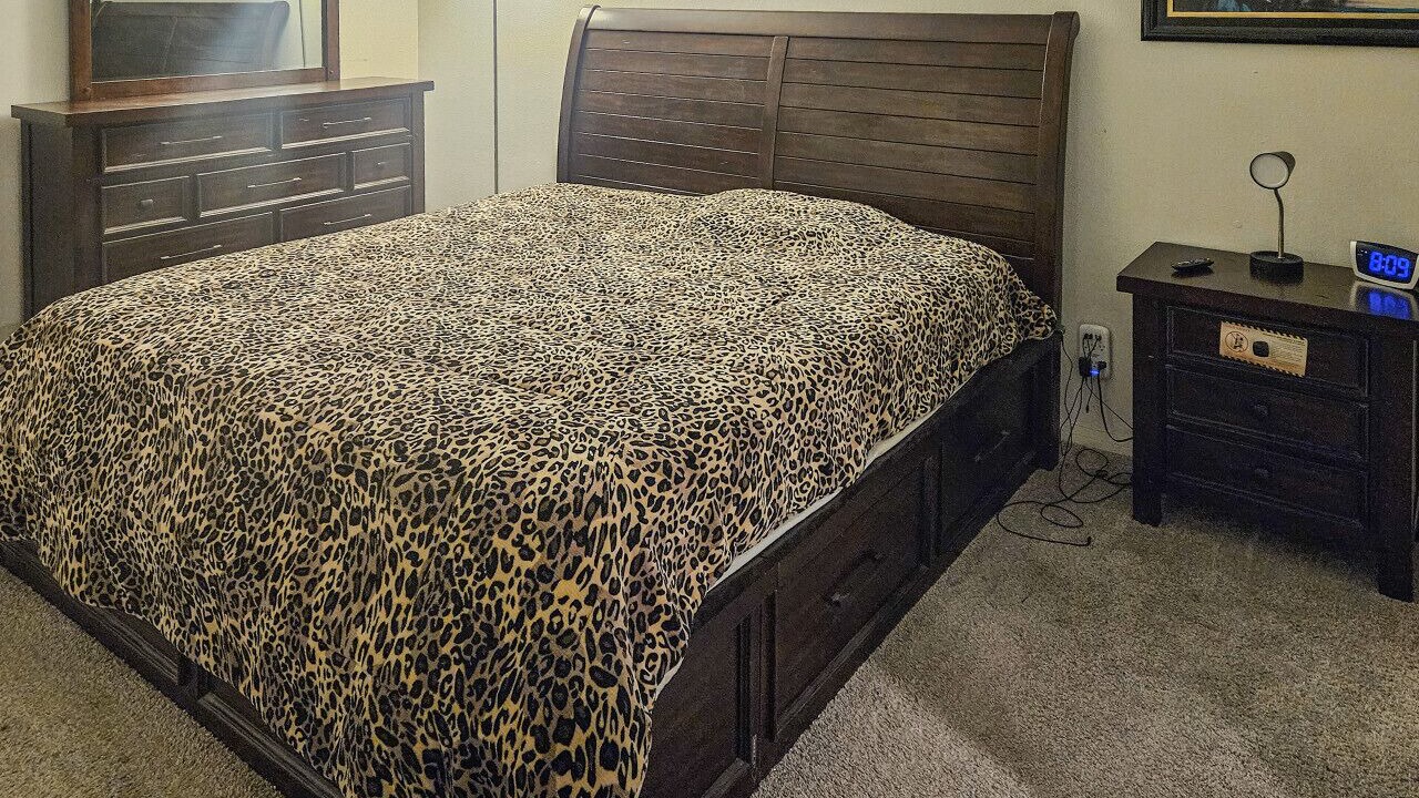 Photo of Bedroom in Central Escondido