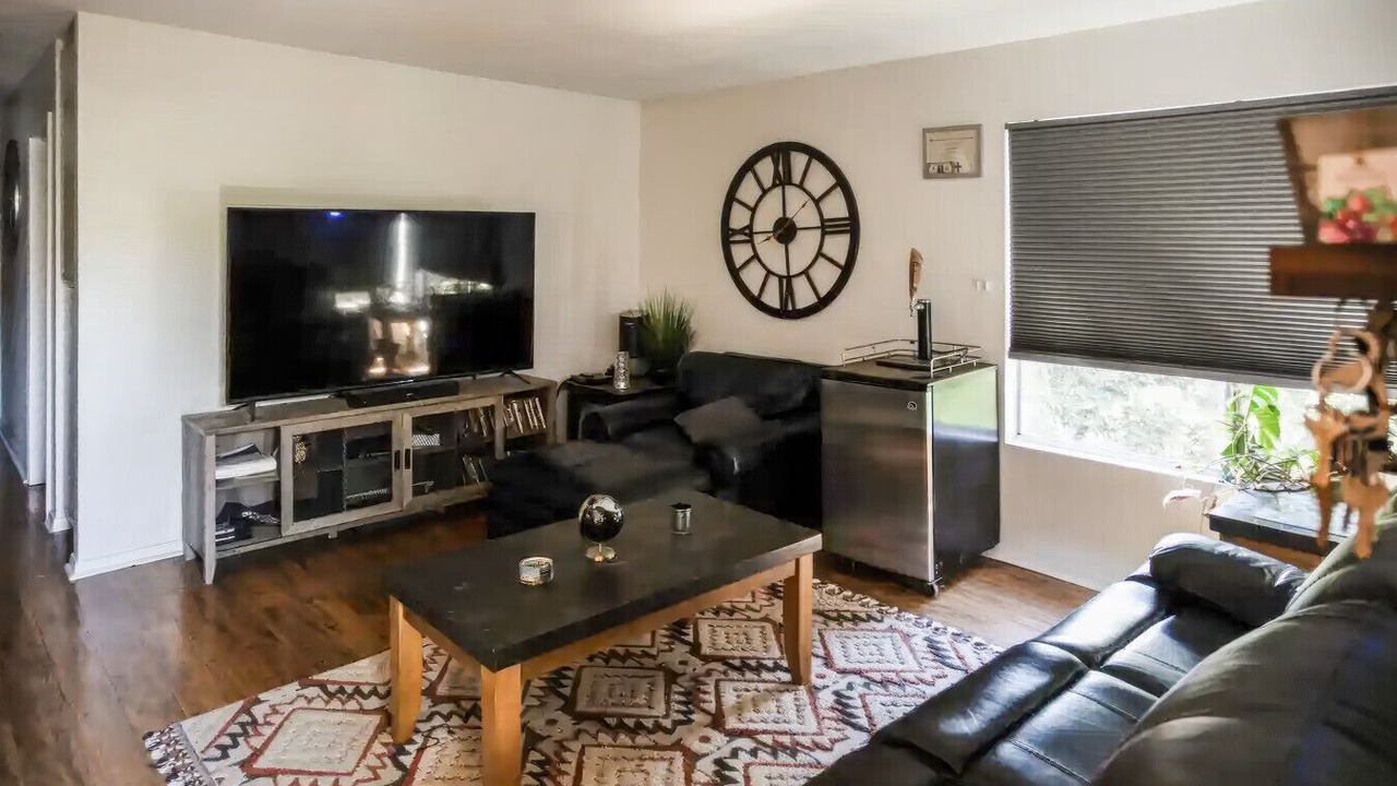 Photo of Livingroom in Central Escondido