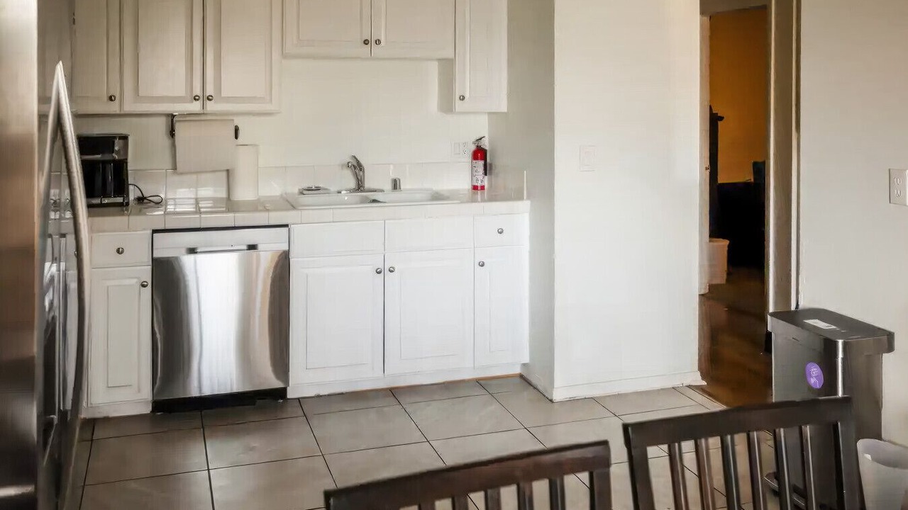 Photo of Kitchen in Central Escondido