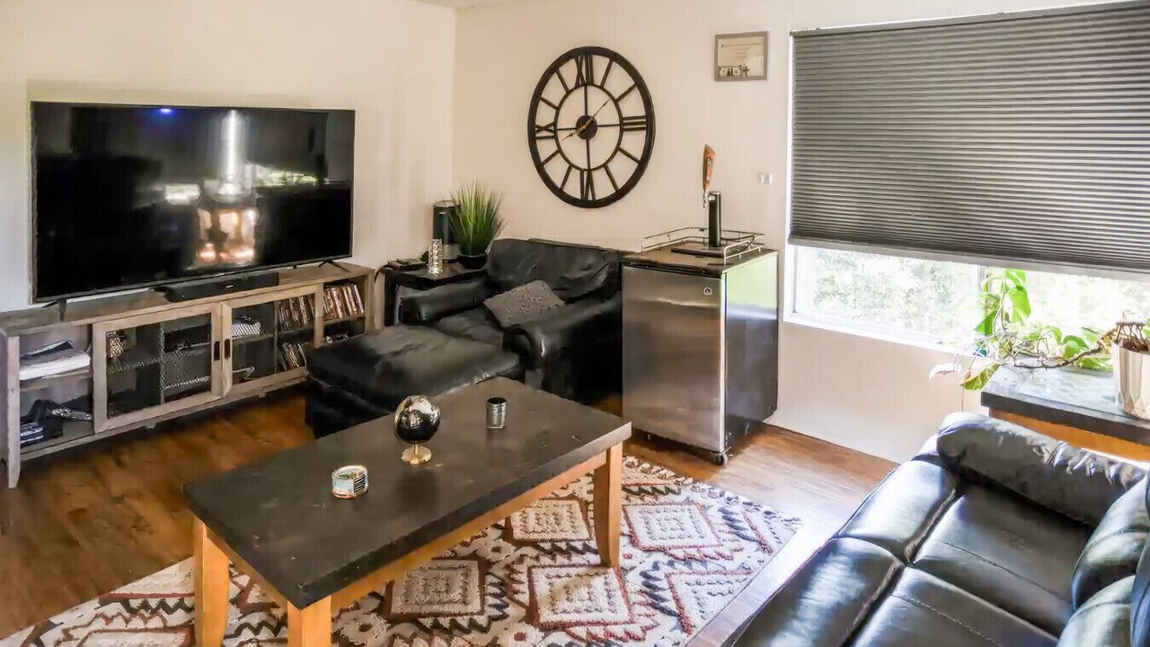 Photo of Livingroom in Central Escondido