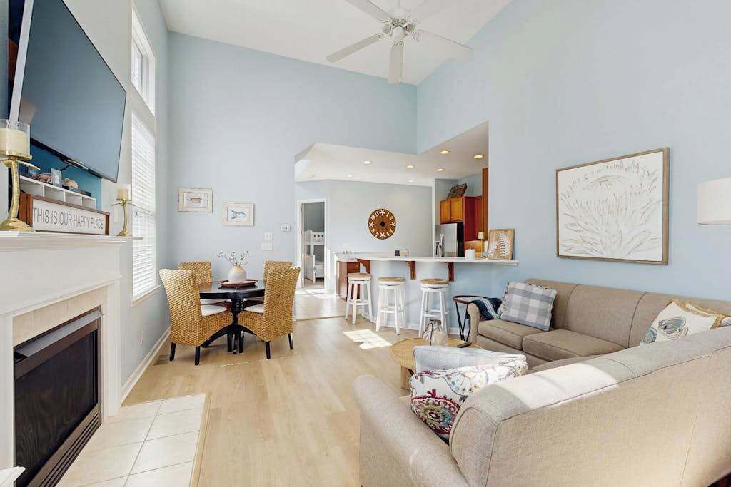 Photo of Livingroom in The Commons