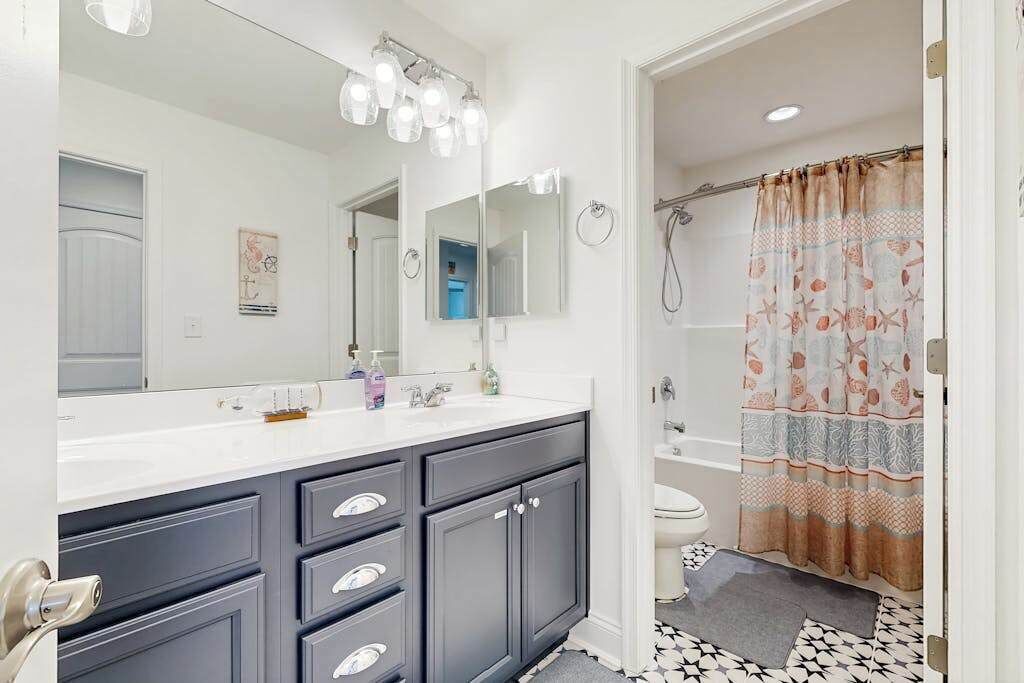 Photo of Bathroom in Rehoboth Beach