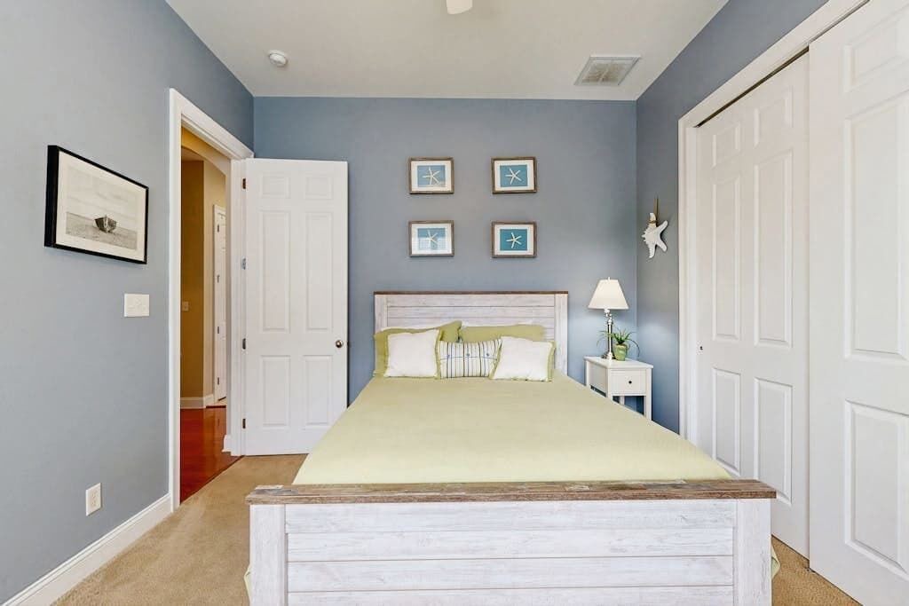 Photo of Bedroom in Sun Ridge