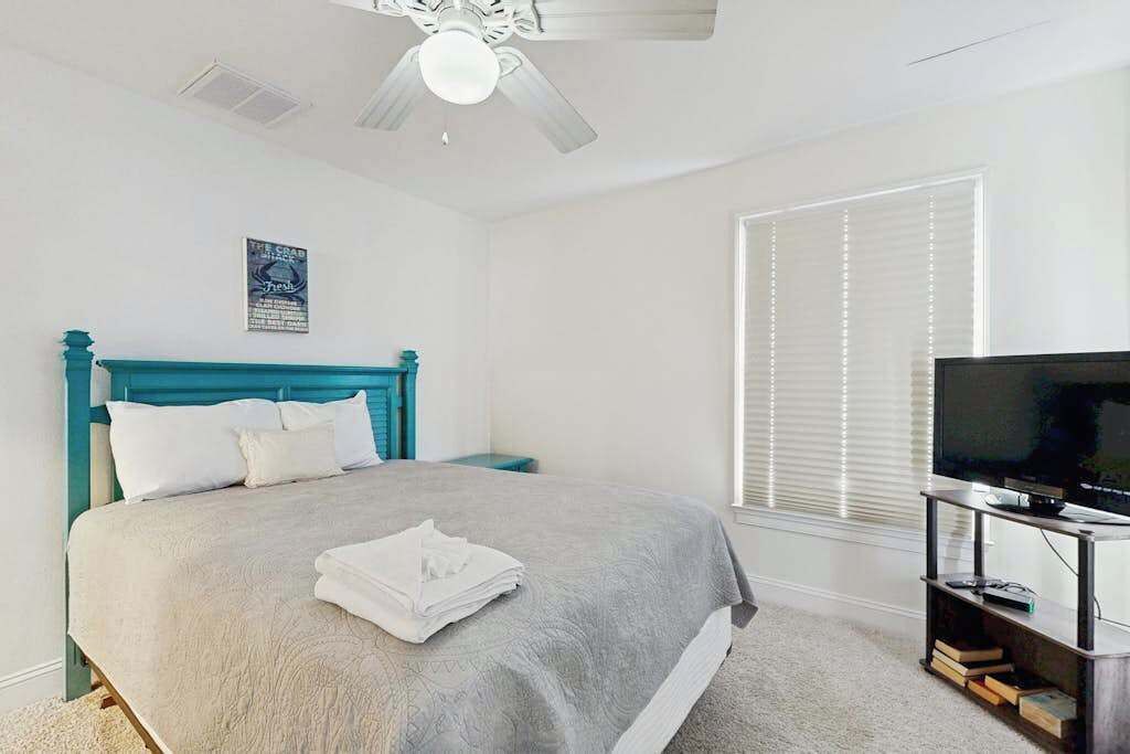 Photo of Bedroom in Sun Ridge