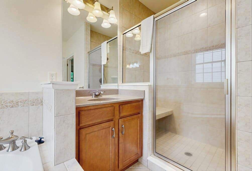 Photo of Bathroom in Sun Ridge