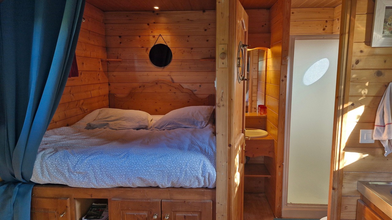 Photo of Bedroom in Fatouville-Grestain