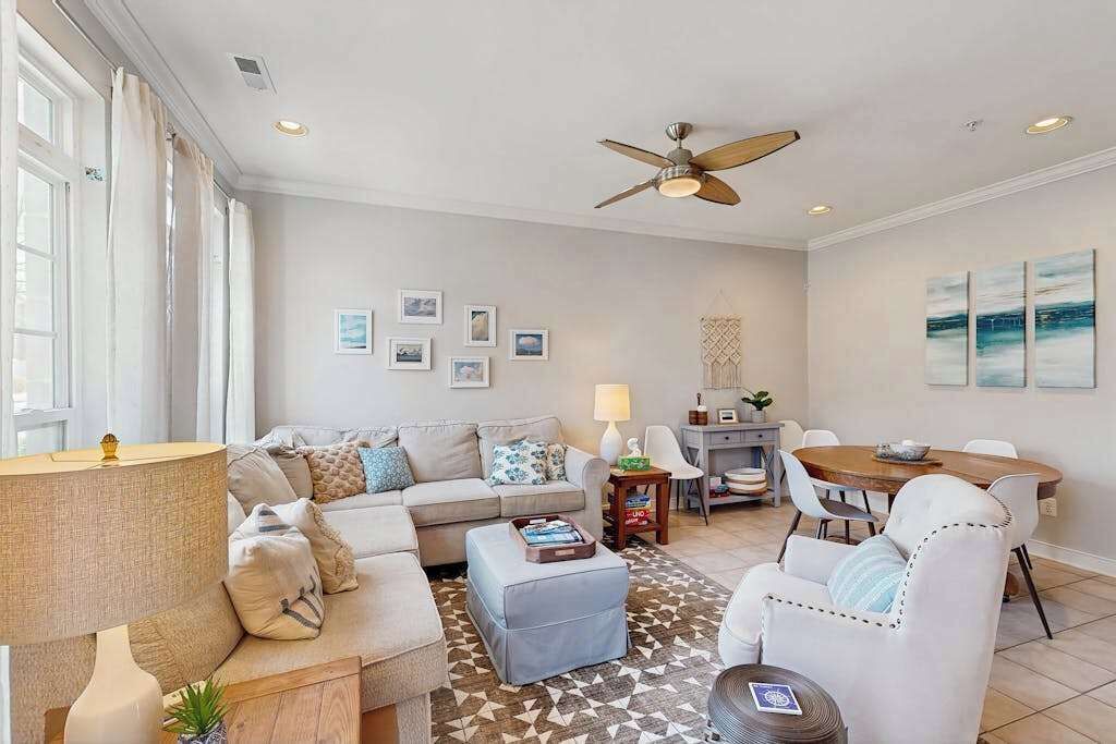 Photo of Livingroom in Villages of Five Points