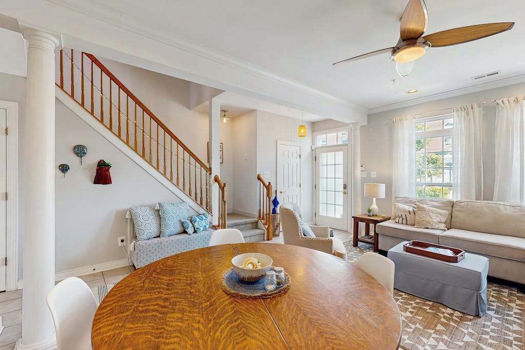 Photo of Livingroom in Villages of Five Points