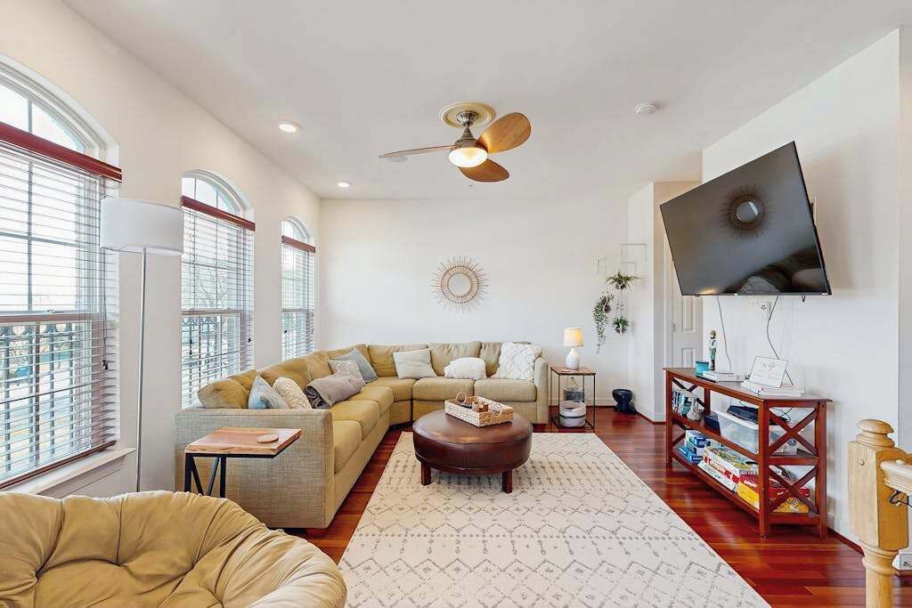 Photo of Livingroom in Villages of Five Points