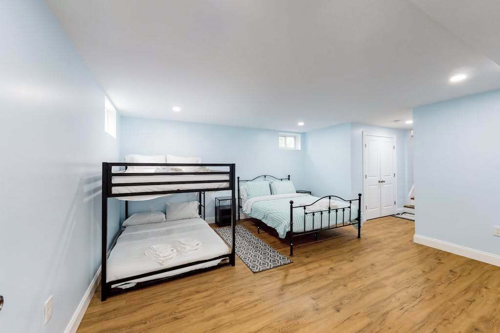 Photo of Bedroom in Mashpee Neck