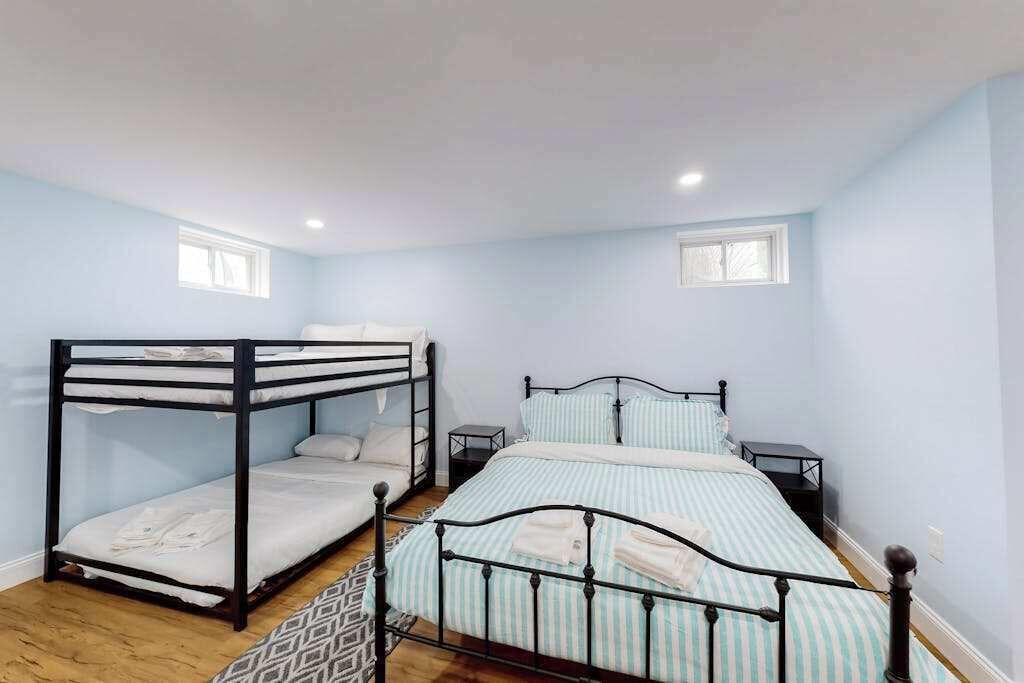 Photo of Bedroom in Mashpee Neck