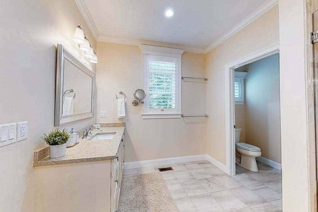 Photo of Bathroom in Mashpee Neck