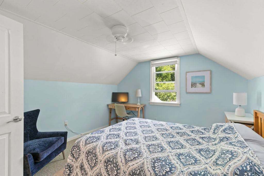 Photo of Bedroom in Teaticket