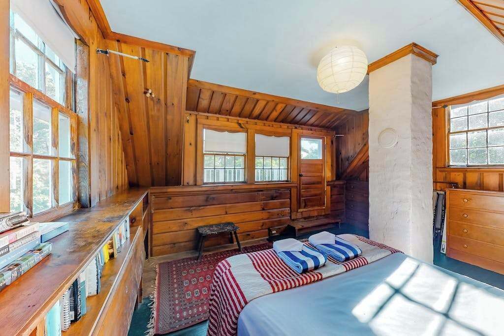 Photo of Bedroom in Aquinnah