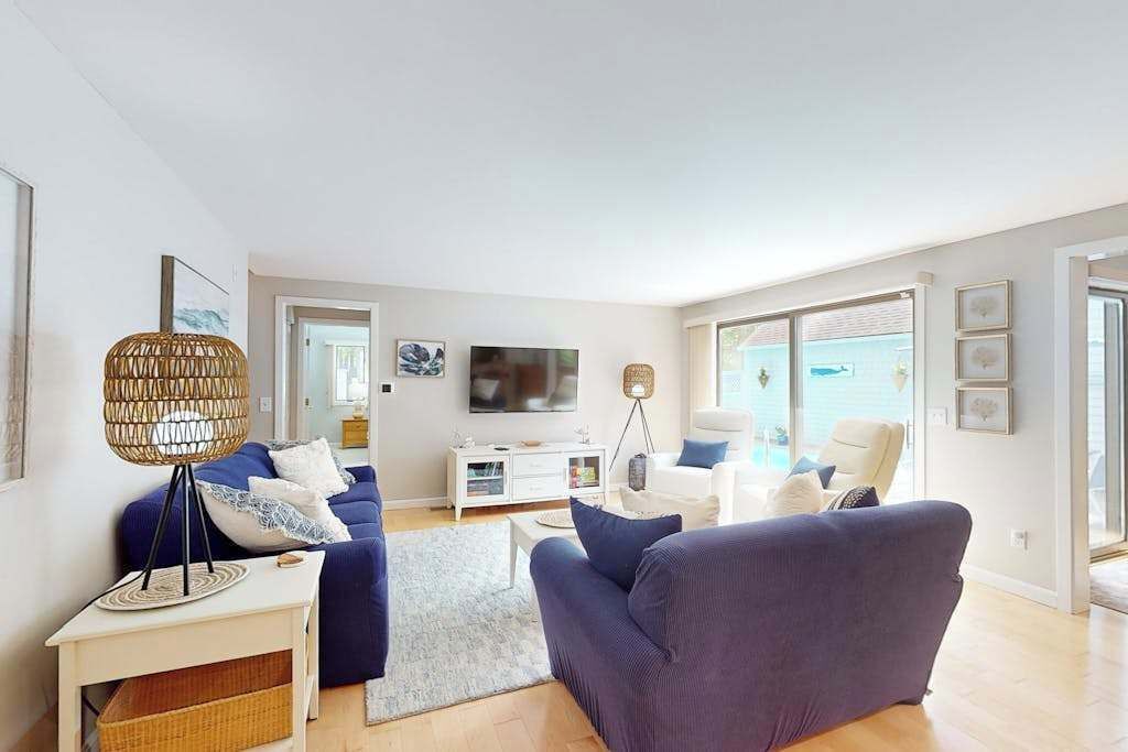 Photo of Livingroom in Mews Village