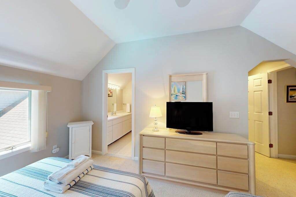 Photo of Bedroom in Mews Village