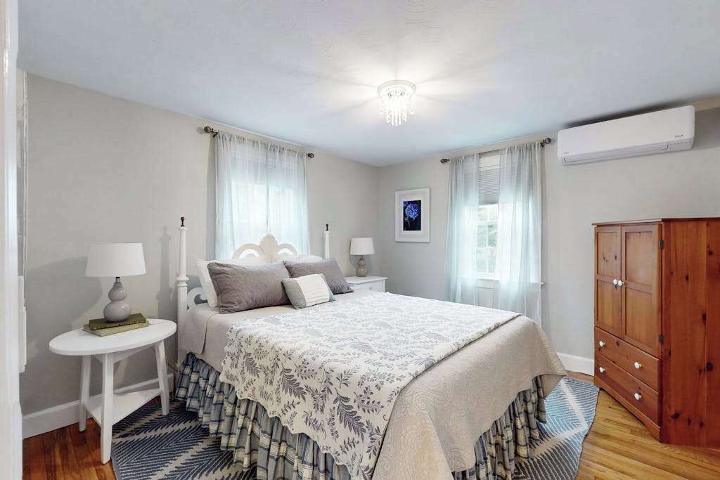 Photo of Bedroom in West Harwich