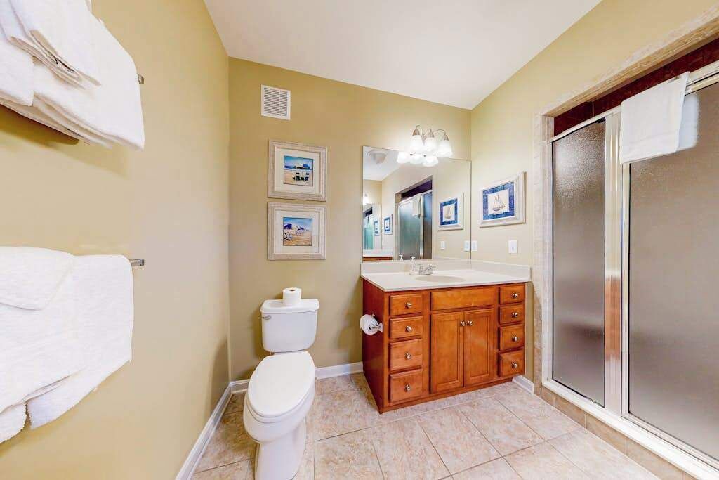 Photo of Bathroom in Sun Ridge