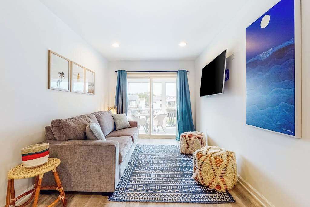 Photo of Livingroom in South Bethany Harbor