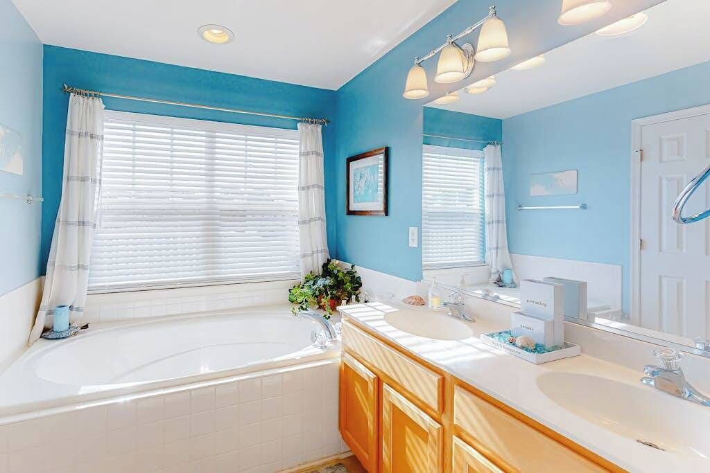 Photo of Bathroom in Frankford