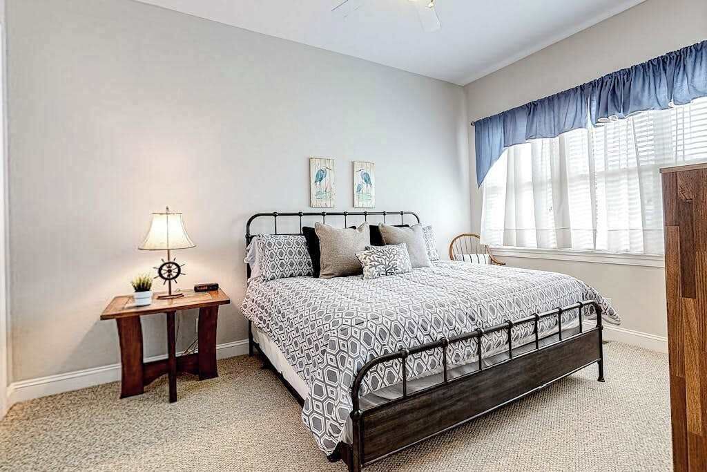Photo of Bedroom in Sun Ridge
