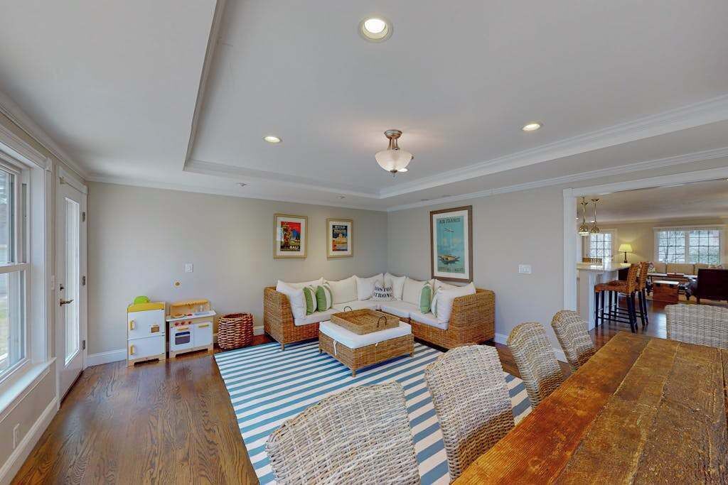 Photo of Livingroom in Cotuit