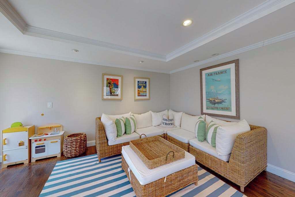 Photo of Livingroom in Cotuit