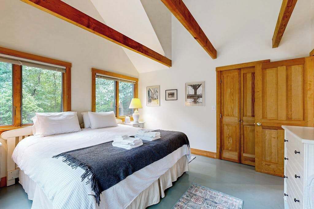 Photo of Bedroom in Chilmark