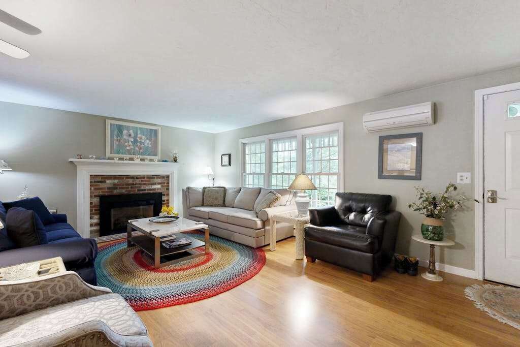 Photo of Livingroom in Barnstable
