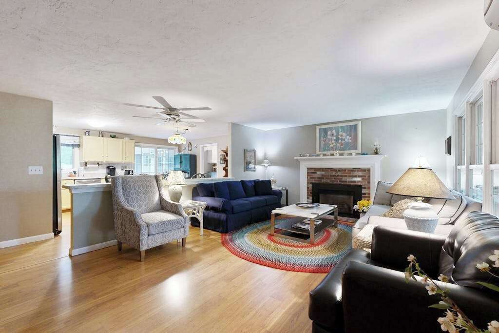 Photo of Livingroom in Barnstable