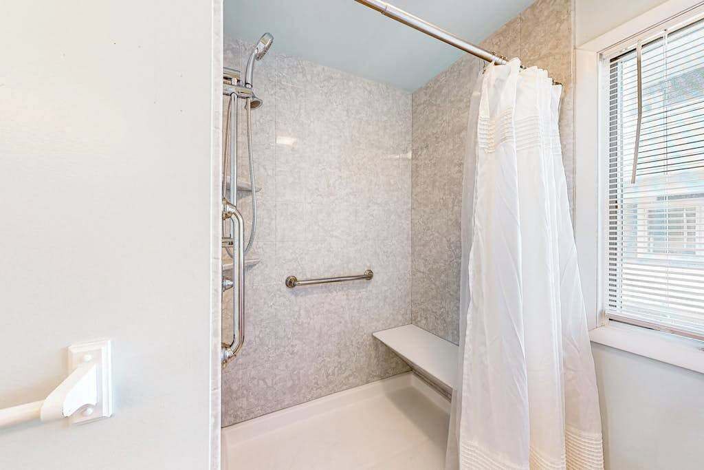 Photo of Bathroom in Sandpiper Pines