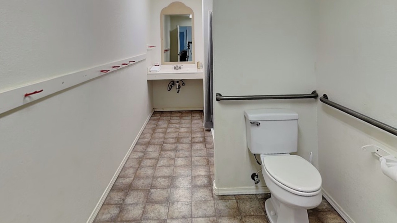 Photo of Bathroom in Alto