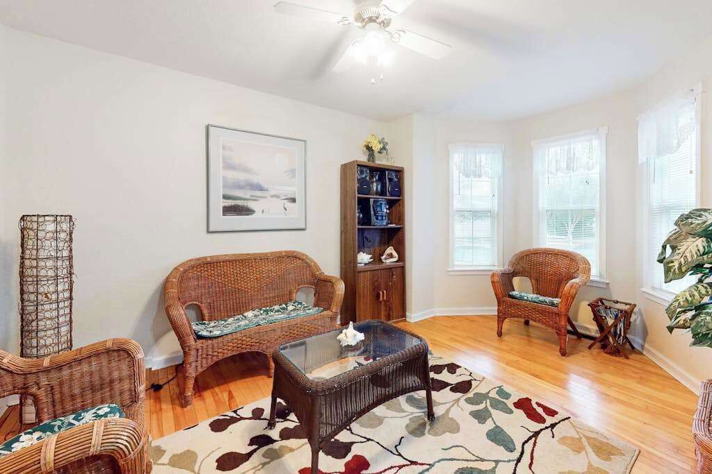 Photo of Livingroom in Clearwater