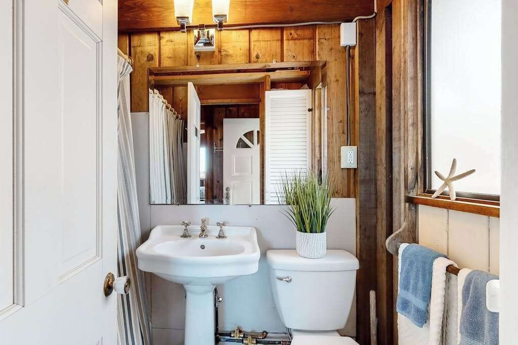 Photo of Bathroom in Aquinnah