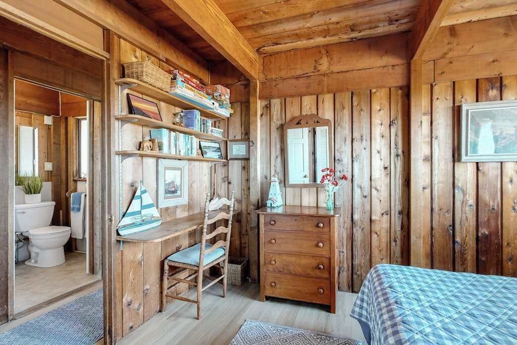 Photo of Bedroom in Aquinnah
