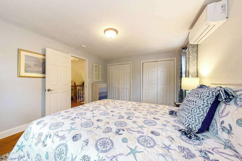 Photo of Bedroom in Falmouth Heights