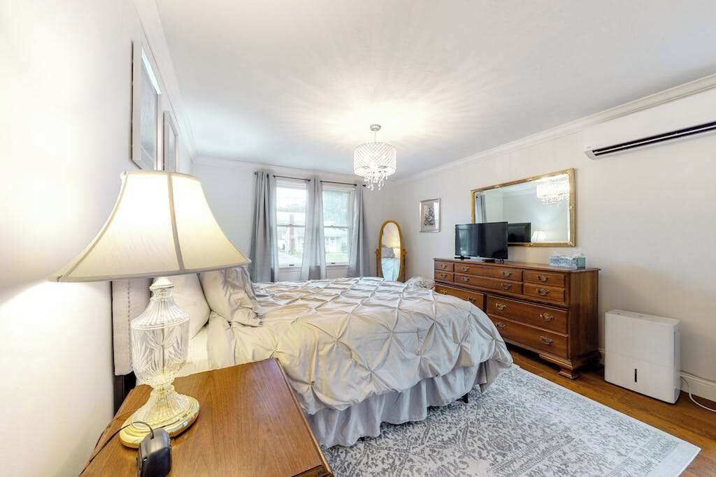 Photo of Bedroom in Falmouth Heights