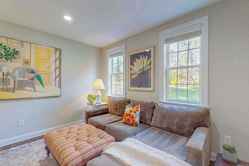 Photo of Livingroom in West Barnstable