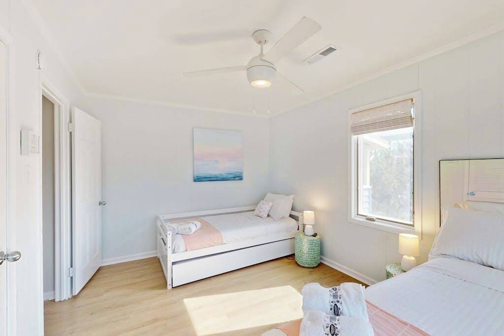 Photo of Bedroom in Sandbridge
