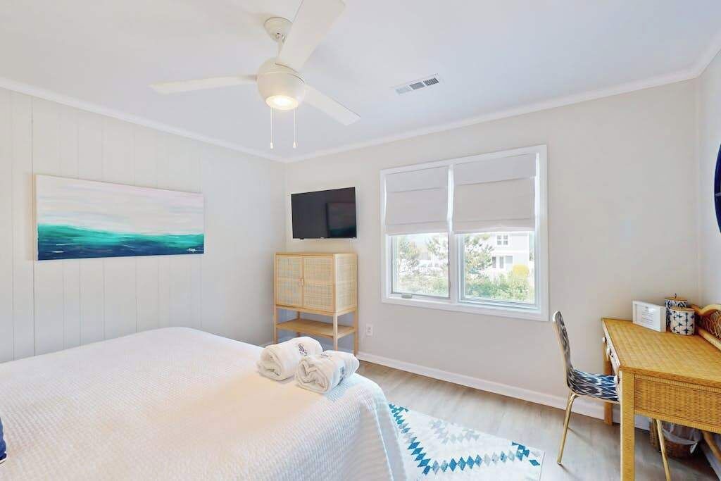 Photo of Bedroom in Sandbridge