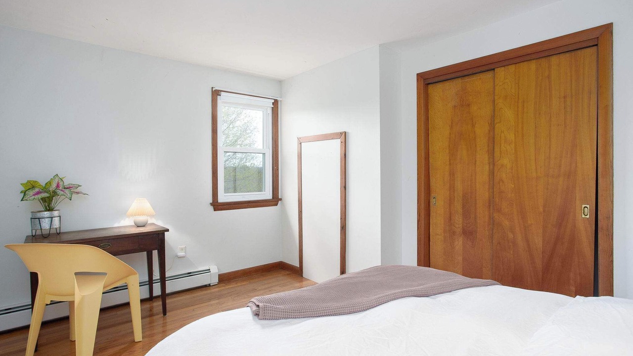 Photo of Bedroom in Hardwick