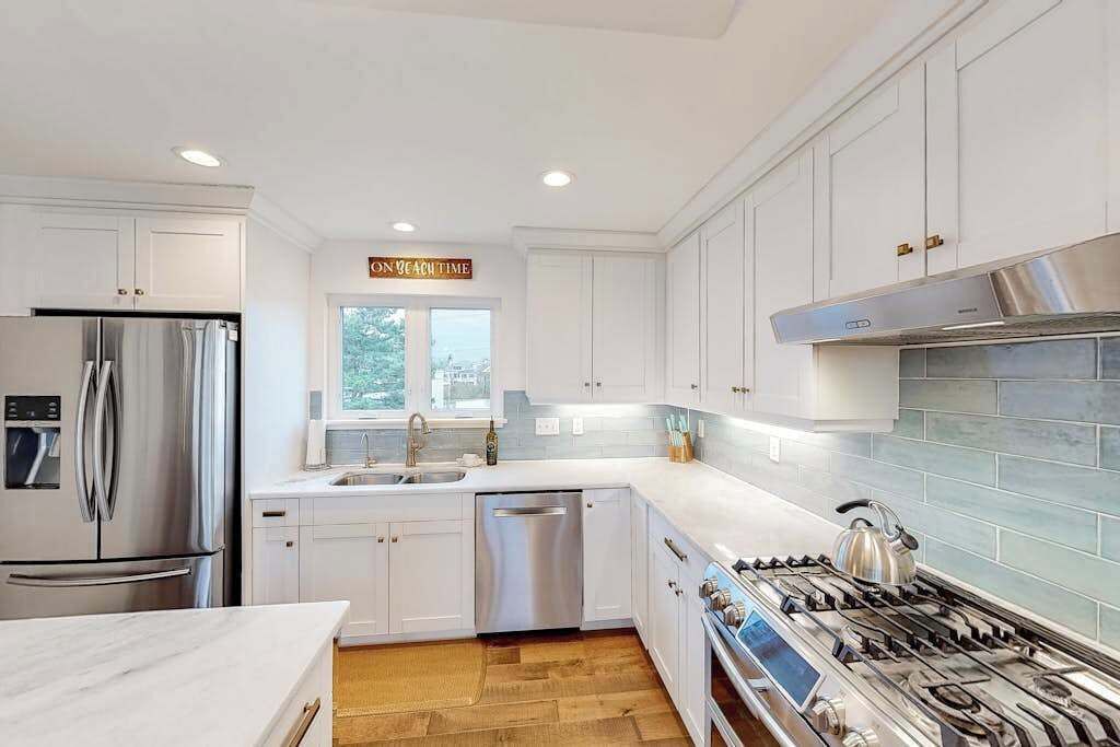 Photo of Kitchen in Sandbridge