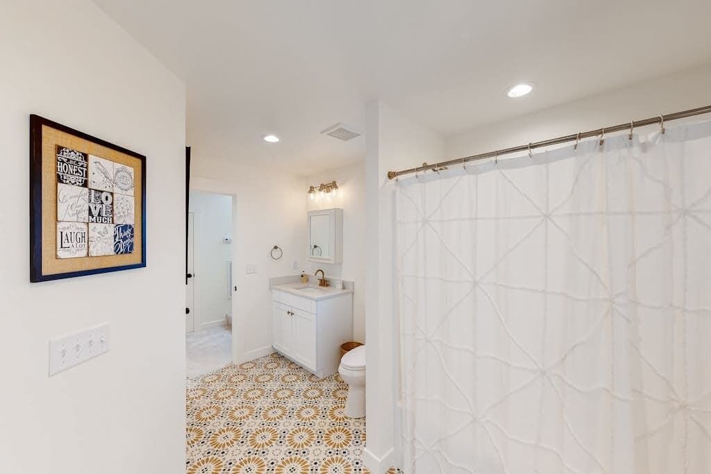 Photo of Bathroom in Sandbridge