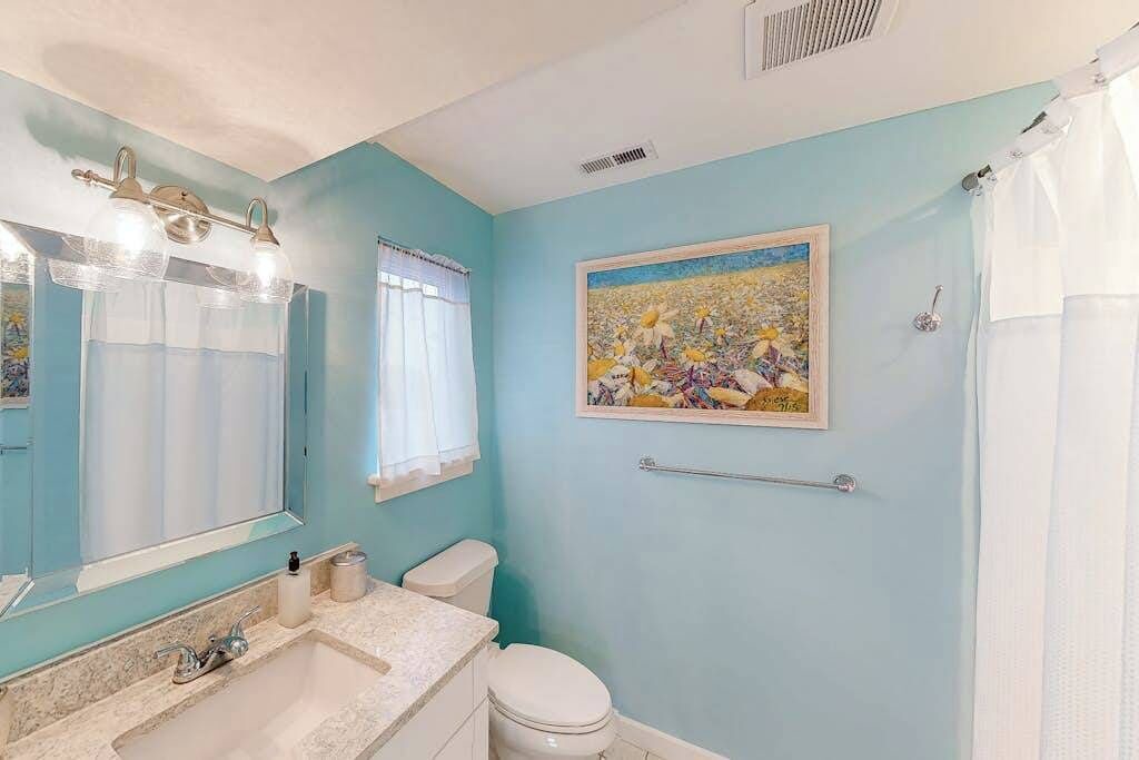Photo of Bathroom in Sandbridge
