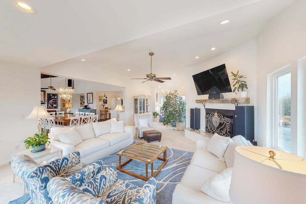 Photo of Livingroom in Sandbridge