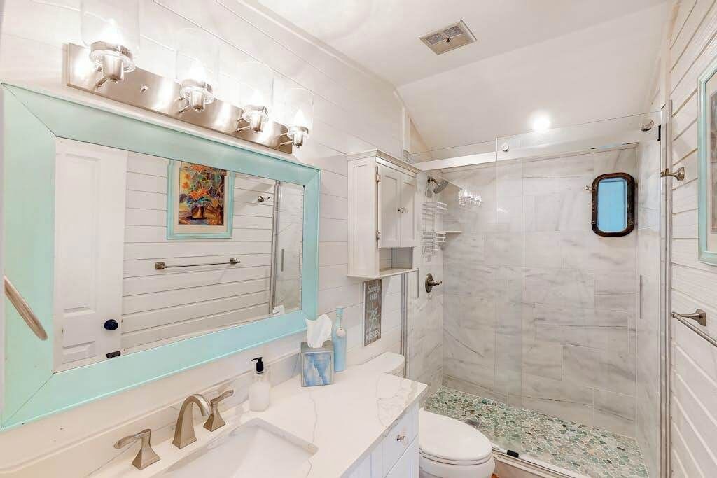 Photo of Bathroom in Sandbridge