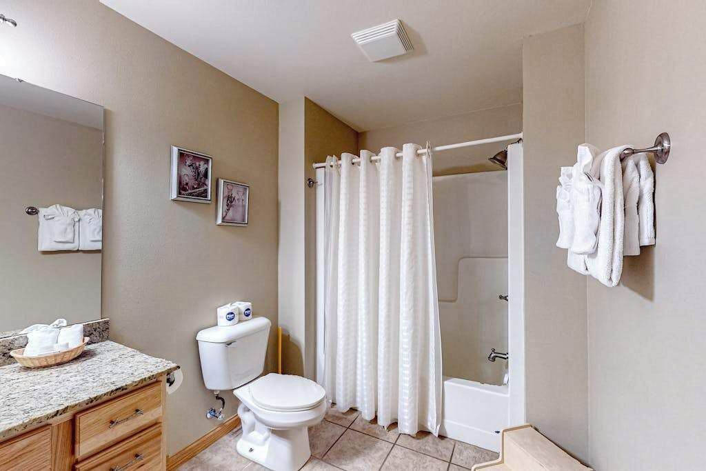 Photo of Bathroom in Dellwood