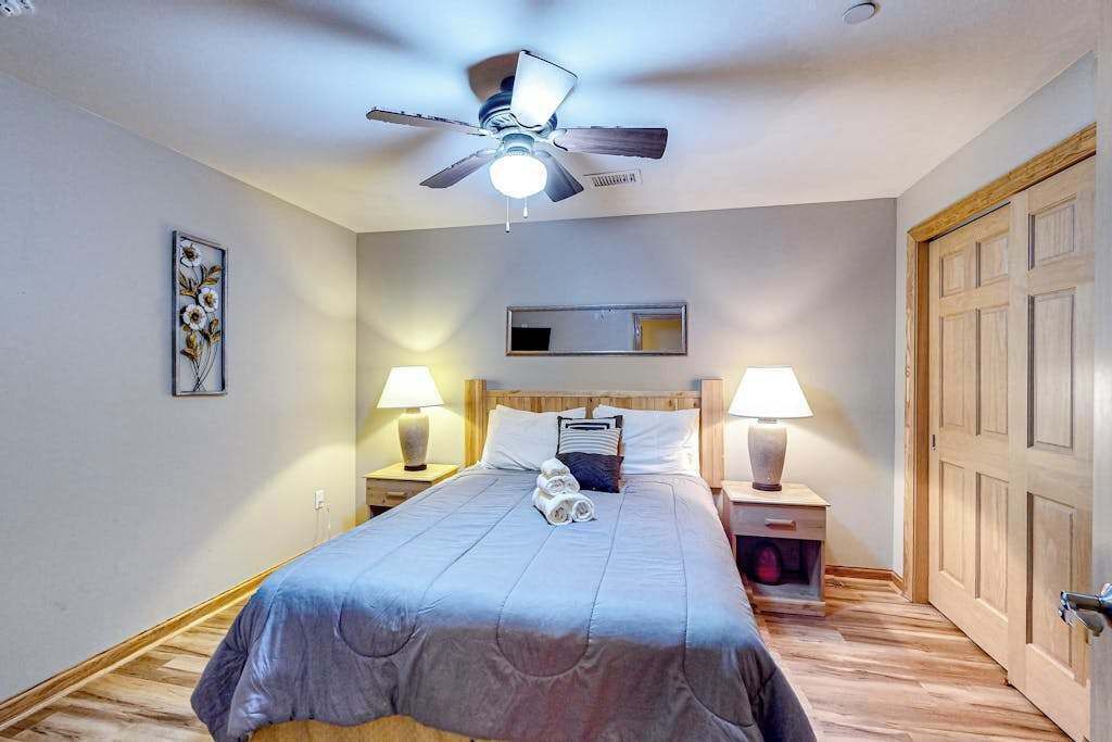 Photo of Bedroom in Dellwood