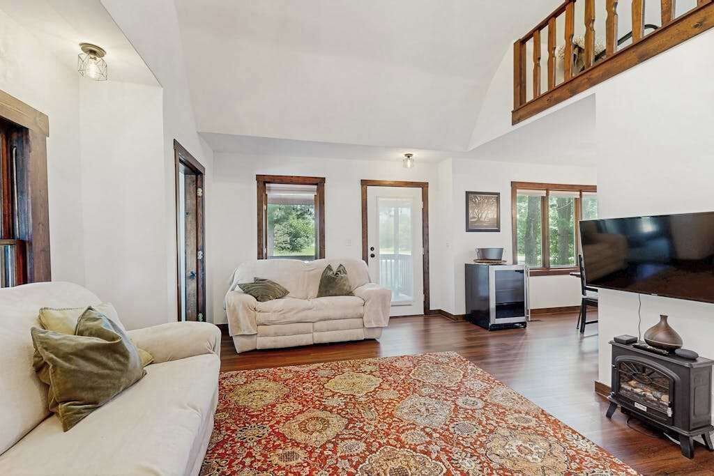 Photo of Livingroom in Adams
