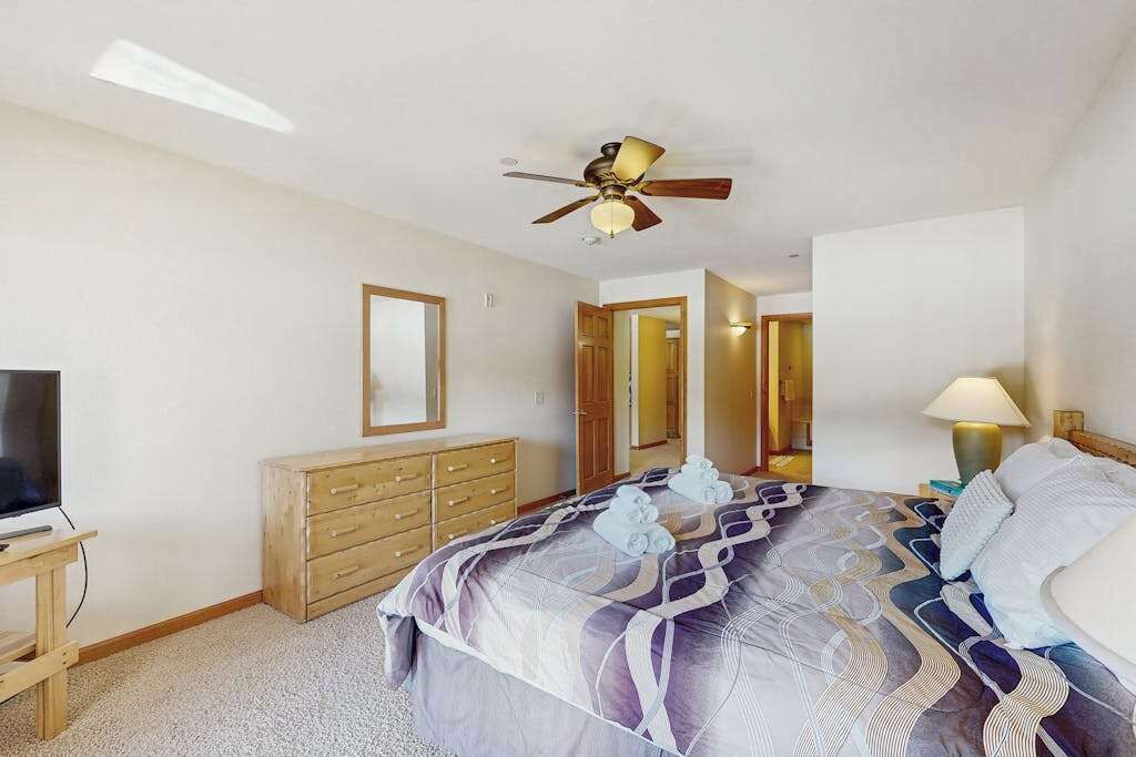 Photo of Bedroom in Arkdale